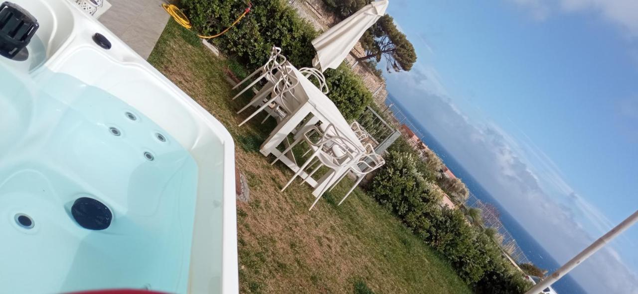 Cluxury-Torre Dei Saraceni Boutique Apt By The Sea Beach, Pool,Private Jacuzzi, Parking Черво Екстериор снимка